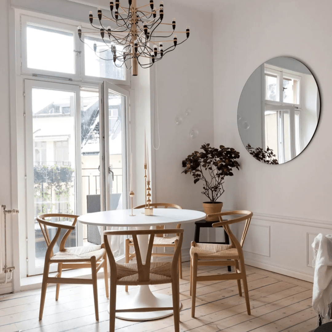 15 Beautiful Small Dining Room Ideas That Are Space-Saving