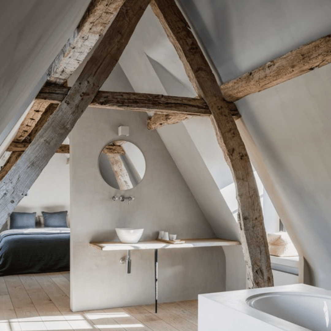 8 Beautiful Ideas For Decorating An Attic Room With Slanted Walls