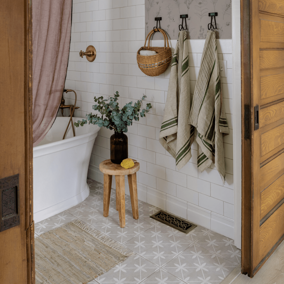 12 Small Bathroom Decor Ideas On A Budget